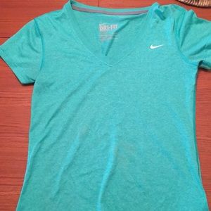 Nike workout tee